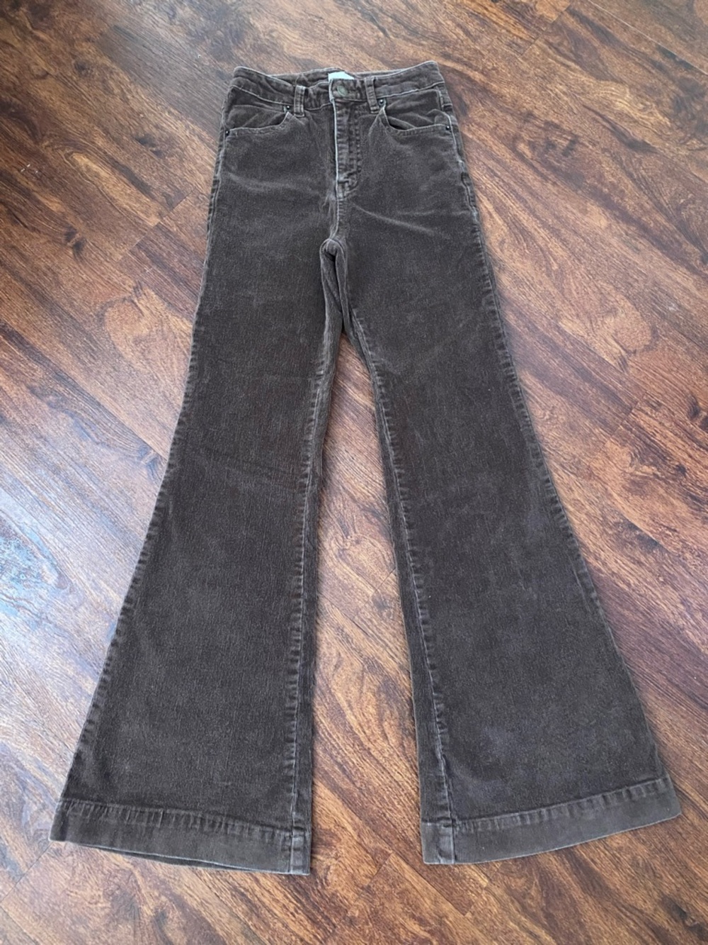 Brown Flare/ Bell Bottom Corduroy Pants!! 🤎